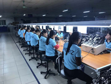 連接器，數(shù)據(jù)線(xiàn)生產(chǎn)2廠(chǎng)車(chē)間